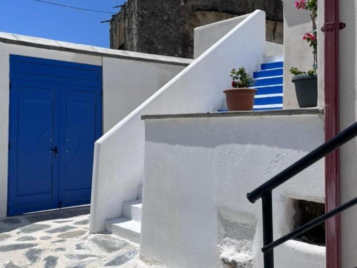Готель Cocooning Blue House Elafonisi Vathi  Екстер'єр фото