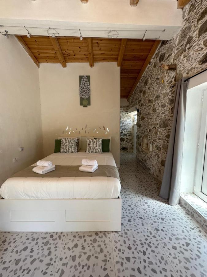 Готель Cocooning Blue House Elafonisi Vathi  Екстер'єр фото